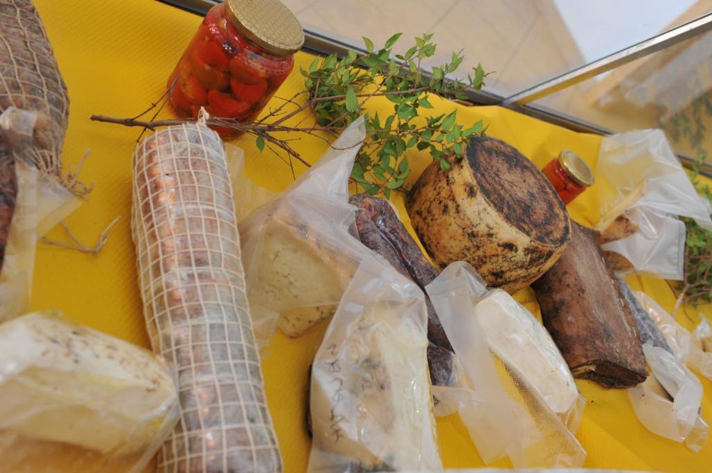 Agriturismo Finagliosu Palmadula Εξωτερικό φωτογραφία