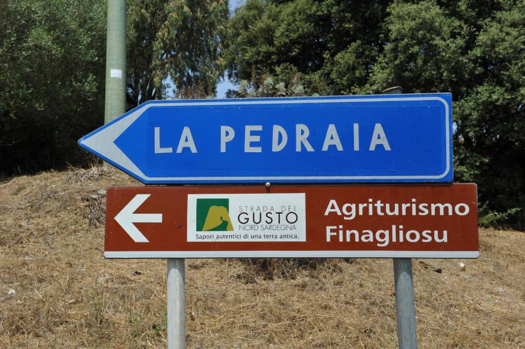Agriturismo Finagliosu Palmadula Εξωτερικό φωτογραφία