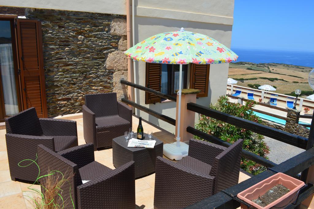 Agriturismo Finagliosu Palmadula Εξωτερικό φωτογραφία