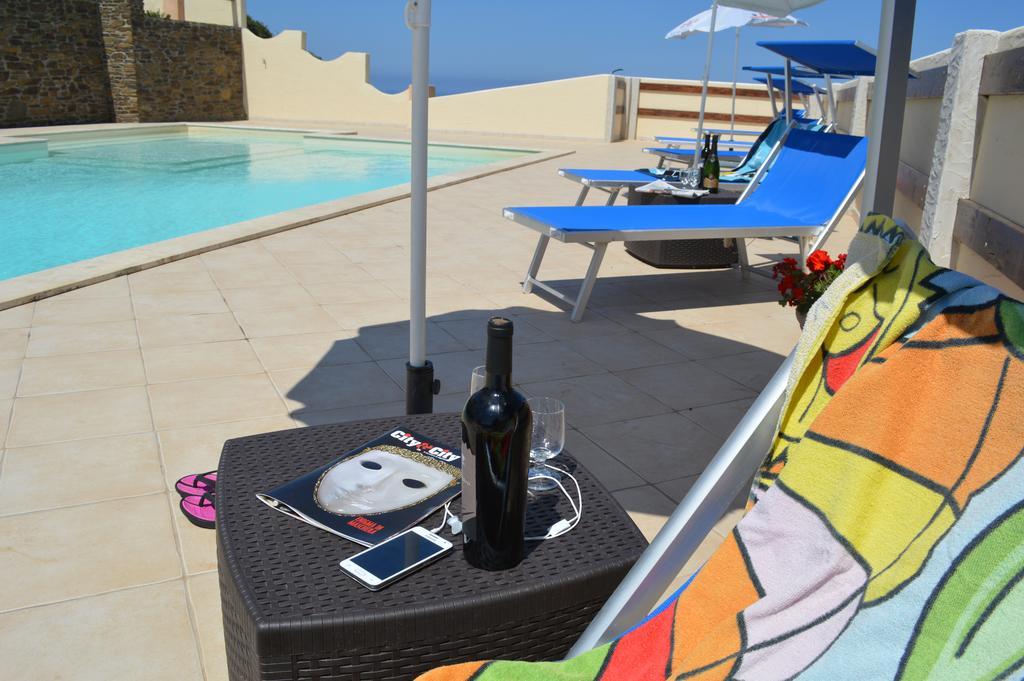 Agriturismo Finagliosu Palmadula Εξωτερικό φωτογραφία